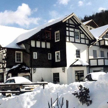 Hotel-Restaurant Zum Dorfkrug Winterberg Luaran gambar